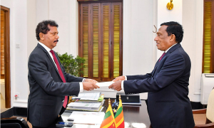 ආපදා කළමනාකරණ රාජ්‍ය අමාත්‍යාංශයේ ලේකම් ධුරයට පාලිත ප්‍රනාන්දු මහතා පත් කෙරේ ...