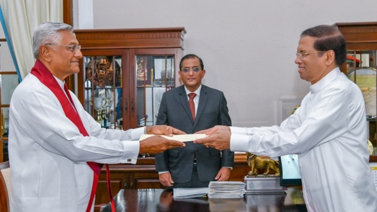 කැබිනට් අමාත්‍යවරු 2ක් සහ රාජ්‍ය අමාත්‍යවරියක් දිවුරුම් දෙයි