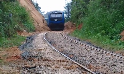 උඩරට දුම්රිය ධාවනය යථා තත්වයට (වීඩියෝ)