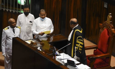 ප්‍රේමලාල් ජයසේකර මන්ත්‍රී ධූරයේ දිවුරුම් දේ (වීඩියෝ)