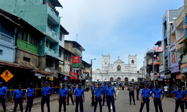 මිය ගිය අයගේ මරණ පරීක්ෂණ කඩිනම් කරන ලෙසට ඉල්ලීමක්