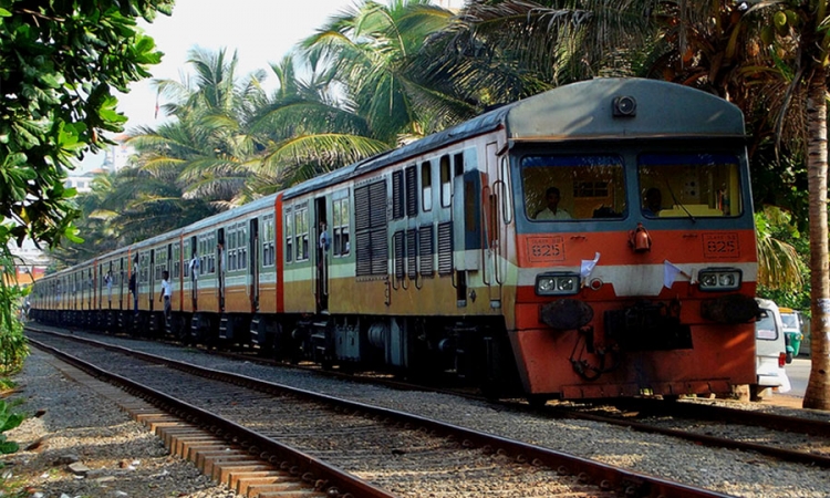 කැලණිවැලි දුම්රිය මාර්ගයේ නවීකරණයට අ.ඩො.මිලියන 1,500ක්