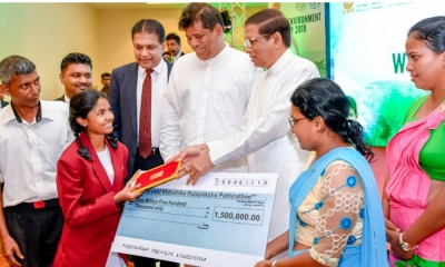 පරිසරය රකින නීති රැකීමට සියලු අංශ කැපවිය යුතුයි - ජනපති