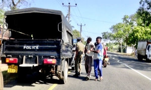 ඇඳිරි නීතිය කඩකන්නන් සොයා තවදුරටත් වැටලීම්