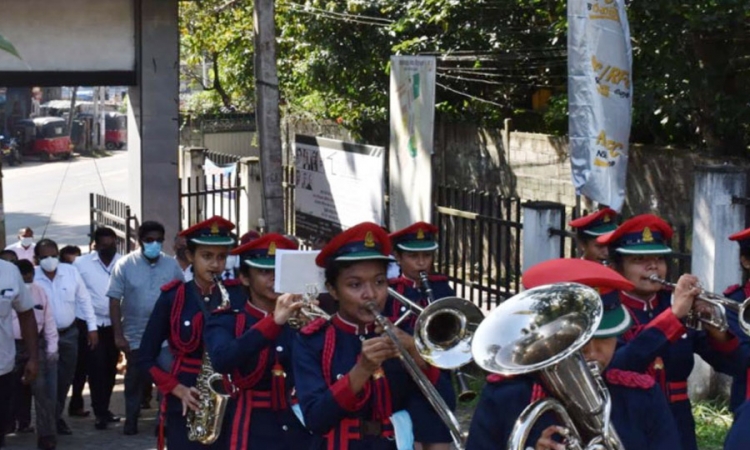 ‘පාසල් වල තූර්යවාදන සංදර්ශන තාවකාලිකව අත්හිටුවන්න’ … අධ්‍යාපන ලේකම්