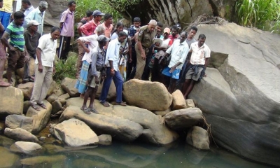 විදුලි බලාගාරයේ වැඩට ගිය කාර්මිකයාගේ සිරුර ඇළ මාර්ගයක