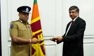 දේශබන්දු තෙන්නකෝන් පොලිස්පති ධුරයට