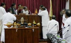 උණුසුම මැද ඌව අය වැය සම්මතයි