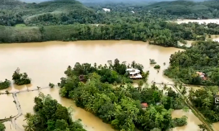 දින 14ක් පුරාවට නොබසින ගංවතුර