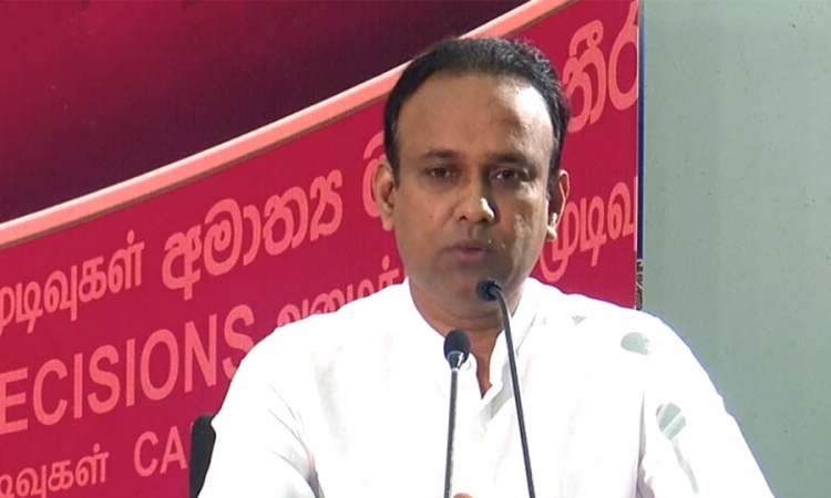 ආනයන වියදමට වඩා අපනයන ආදායම පළමුවරට ඉහළට (වීඩියෝ)