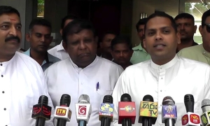 ඇමති හරීන් නොදන්නා ප්‍රනාන්දුලා 3ක් (වීඩියෝ)