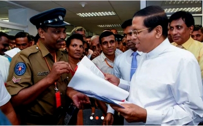 ජනපති පොලීසියේ පහළ ශ්‍රේණිවල නිලධාරින්ගේ දුක් ගැනවිලි සොයා බලයි (වීඩියෝ)