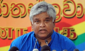 නියම ශ්‍රීලනිප පාක්ෂිකයෝ පොහොට්ටුවට කැමැති නැහැ; තව සතියකින් ශ්‍රීලනිපයේ කණ්ඩායමක් හංසයාට -  අමාත්‍ය අර්ජුන