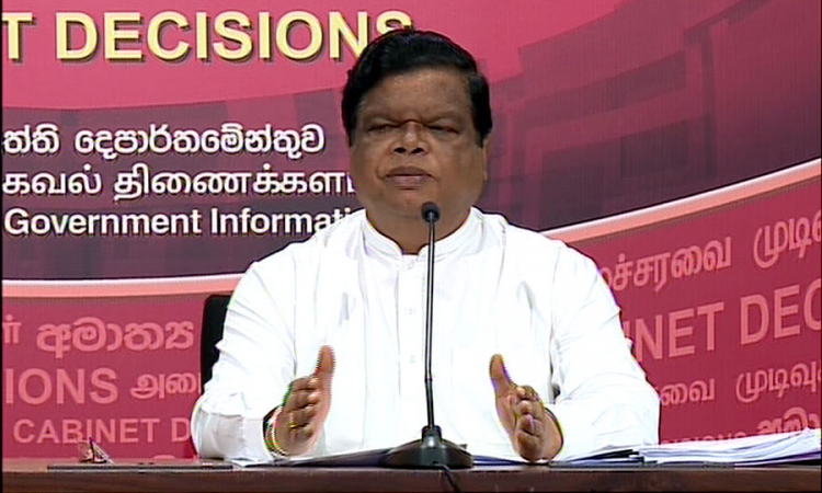 සායින්දමරුදු නගර සභාව අත්හිටුවීමට තීරණය කළා; අමාත්‍ය බන්දුල