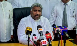 ගුවන් තොටුපල සංවර්ධනයේ දී සියලු පාර්ශවයන්ගේ අදහස් සැළකිල්ලට ගන්නවා...ඇමති ප්‍රසන්න