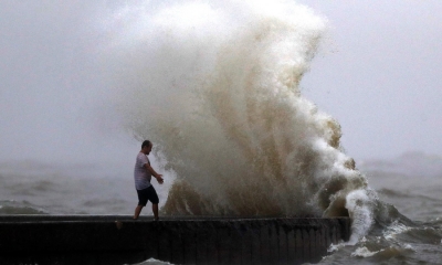 ඇමෙරිකාවේ ලුසියානාවට ක්‍රිස්ටෝබල් සුළි කුණාටුවේ බලපෑම්