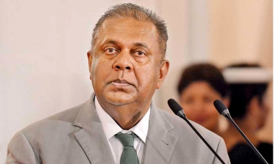 මංගල මුදල් අමාත්‍යධූරයෙන් ඉල්ලා අස්වීමේ ලිපිය ජනපතිට