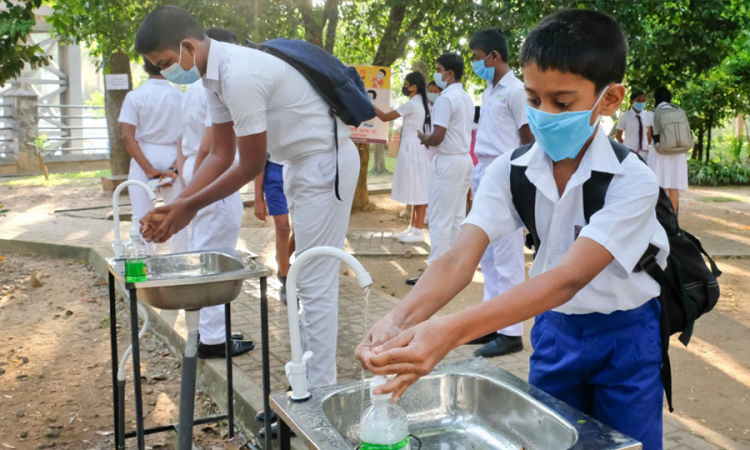 බස්නාහිර පළාතේ රජයේ පාසල්වලට නිවාඩු