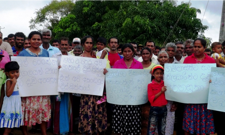 අනුරාධපුර එපා දඹුල්ල ඕනේ ගම්මාන දෙකක ජනතාව මගට බහි