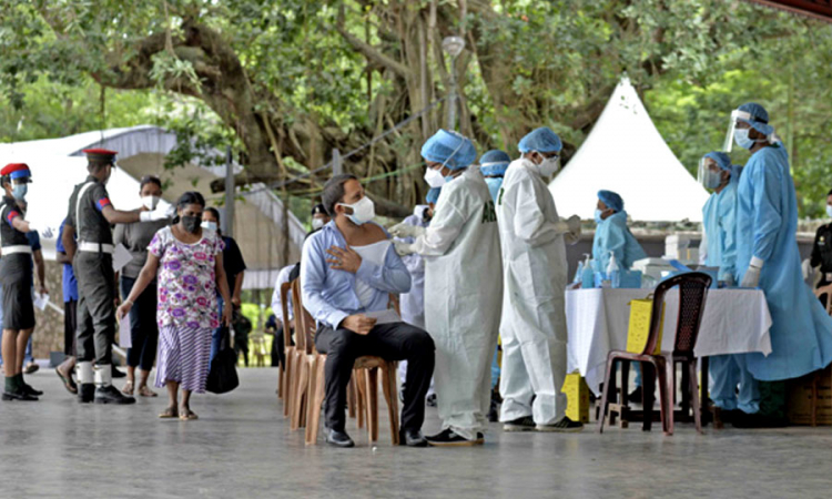 අද එන්නත් ලබාදෙන ස්ථාන