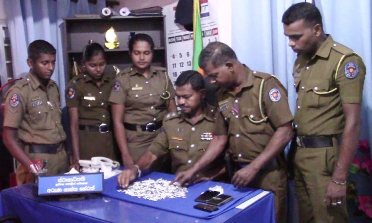 ලක්ෂ 7ක හෙරොයින්  මෝදර නිවසකින්