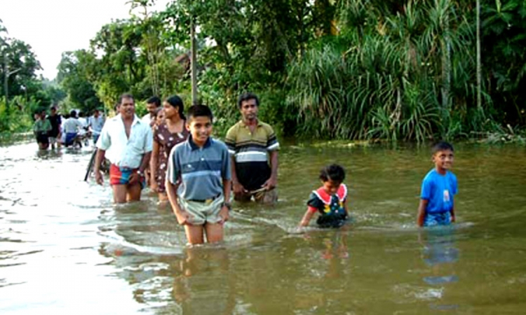 කාලගුණයෙන් අනතුරු ඇඟවීමක්; ගංඟා ජල මට්ටමත් ඉහළට