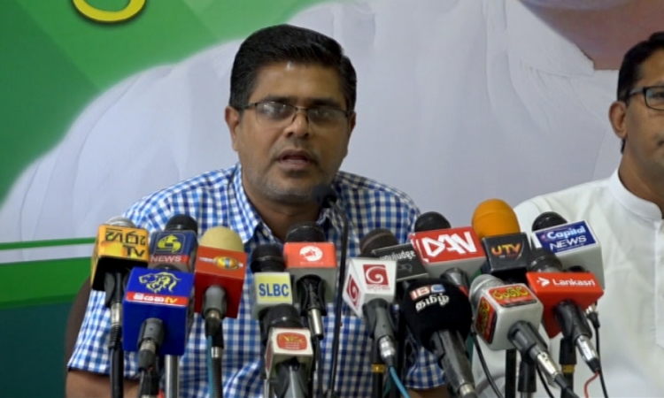 ප්‍රජාතන්ත්‍රවාදයට පිටින් සිටින පොහොට්ටුවෙන් ස්ෆෙයාවීල් එකක්; මුජිබර් රහුමාන්