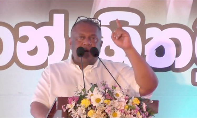 අමාත්‍ය මංගල: පන්සල තහනම් වෙන්න කළ වරද කුමක්ද (විඩියෝ)