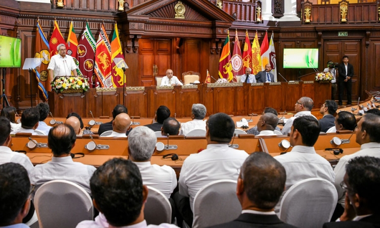 ජනතා කේන්ද්‍රීය ආර්ථික ආකෘතියේ අරමුණ, සංවර්ධනය අඩාල වීමෙන්  උද්ගත වී ඇති අභියෝග ජයගැනීම - ජනපති